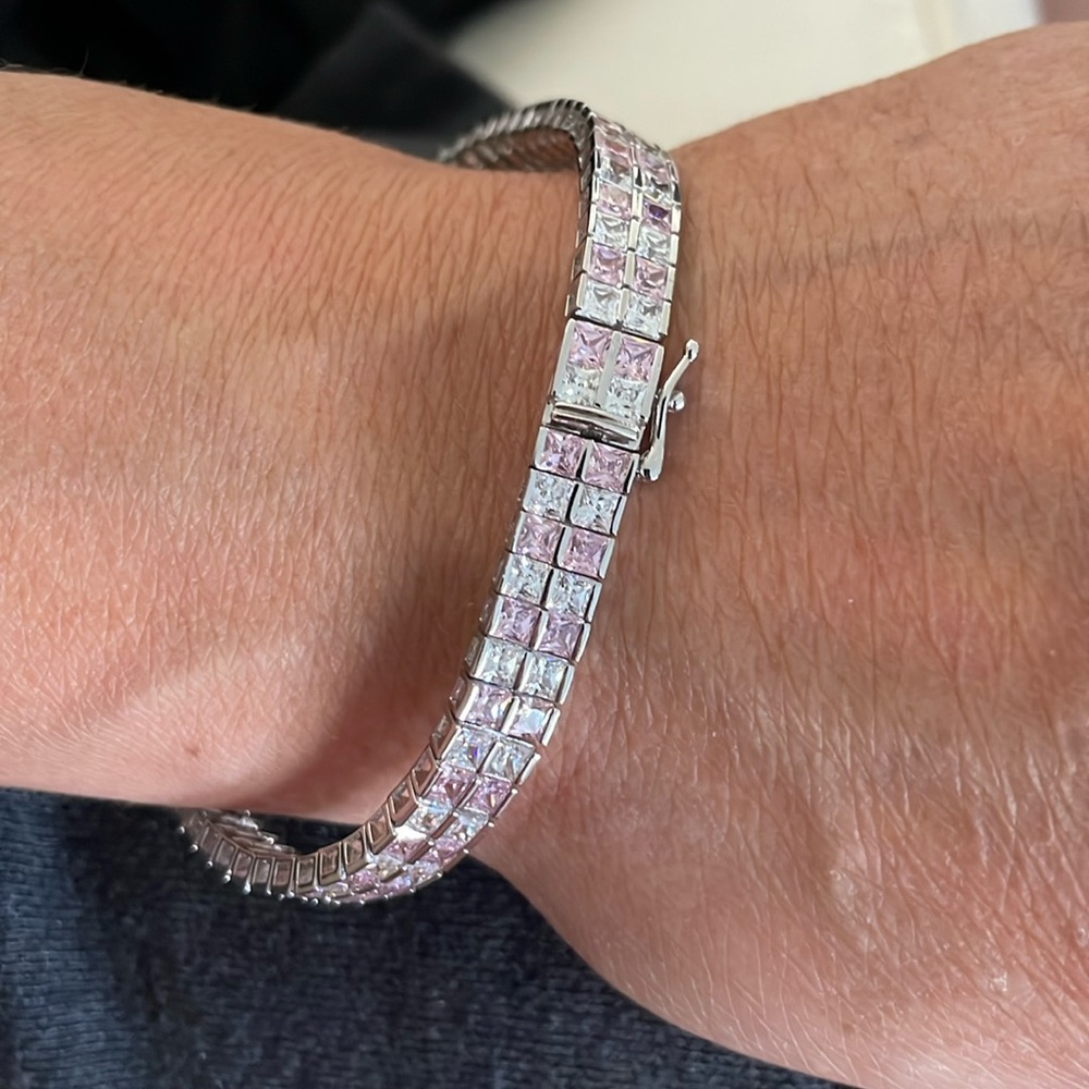 Sterling silver bracelet for men and women with pink topaz